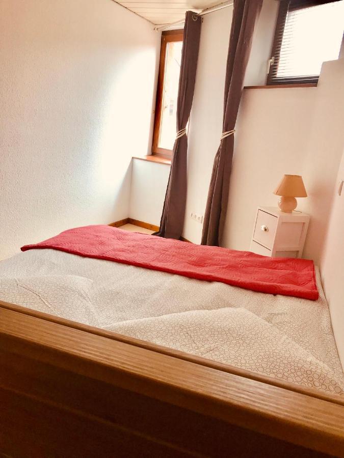 Aux Deux Cigognes 阿莫施威尔 外观 照片